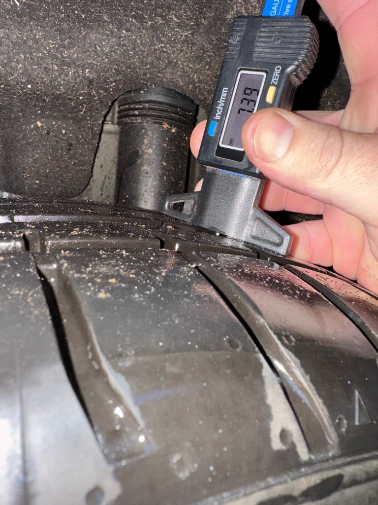 VW Golf GTD 18 inch wheels (SWAP)