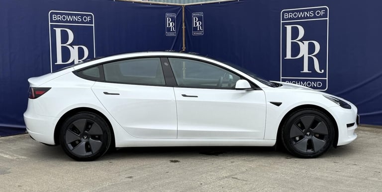 2022 Tesla Model 3 Saloon 4dr Electric Auto RWD (241 bhp) Saloon Electric Automatic