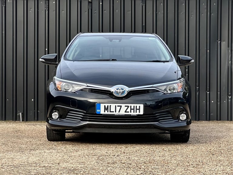 2017 Toyota Auris 1.8 Hybrid Icon TSS 5dr CVT HATCHBACK PETROL/ELECTRIC Automatic