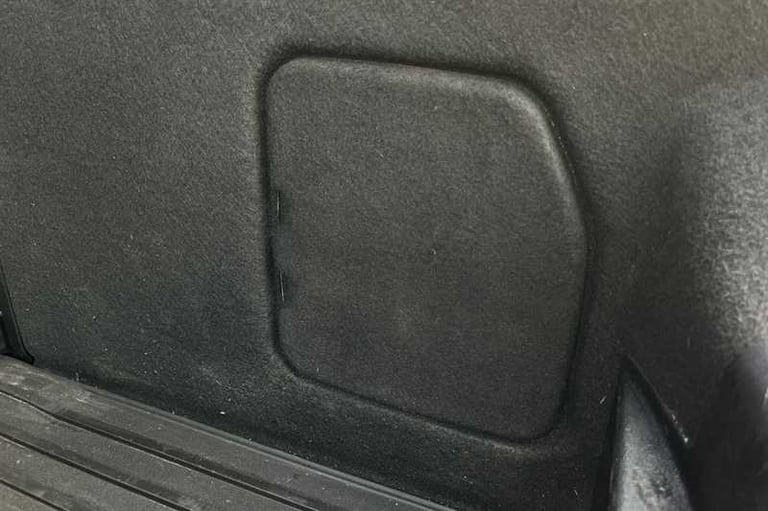 2024 Ford Puma 1.0 EcoBoost Hybrid mHEV Titanium 5dr HATCHBACK PETROL Manual