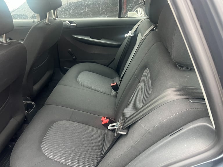 2006 Skoda Fabia 2006 1.4 16V Ambiente 5dr Auto 75hp THIS HAS IMPECCABLE SERVICE HISTORY ESTATE P...