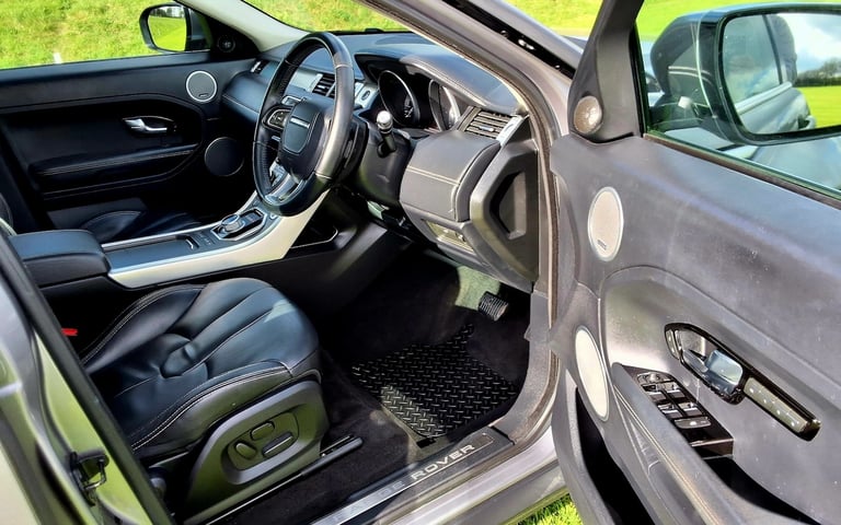 2012 Land Rover Range Rover Evoque 2.2 SD4 Prestige 5dr Auto ESTATE Diesel Automatic