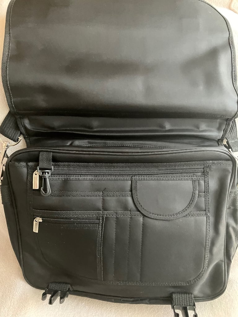 MESSENGER SHOULDER BAG BRAND NEW ** STILL AVAILABLE **