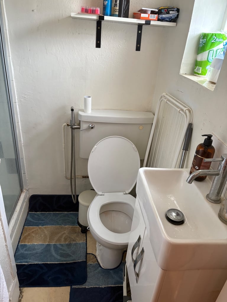 Lovely studio flat in leafy Willesden Green 