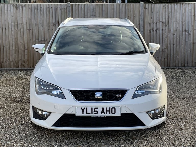 2015 SEAT Leon 2.0 TDI FR 5dr [Technology Pack] ESTATE DIESEL Manual