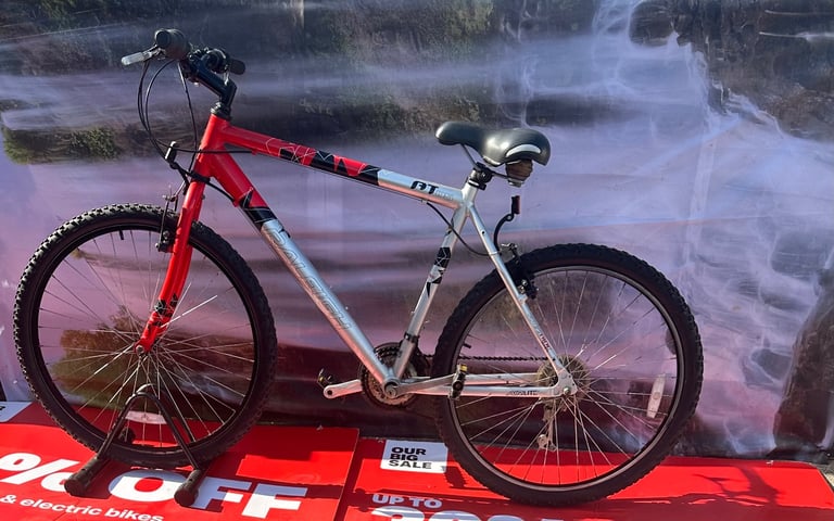 image for Adult 26” Wheel - Size 20 Raleigh Bike - lightweight - Fully Serviced 