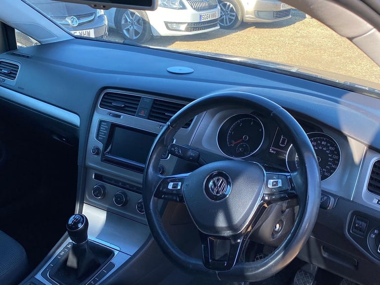  Volkswagen Golf 1.6 TDI BlueMotion Tech Match Euro 5 (s/s) 5dr Diesel Manual