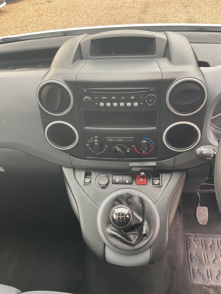 2015 Citroen Berlingo 1.6 HDi 750 LX L2 6dr PANEL VAN Diesel Manual