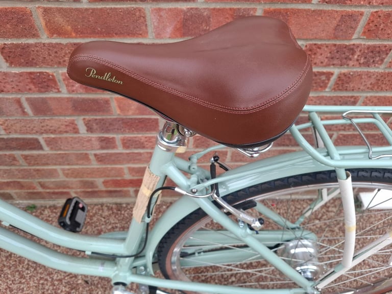 Brand new ladies bicycle, just in time for Christmas.