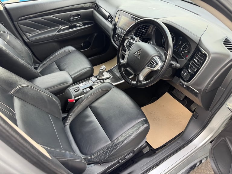 2018 Mitsubishi Outlander 2.0 HYBRID AUTOMATIC 4WD ESTATE Petrol Parallel Phev Automatic