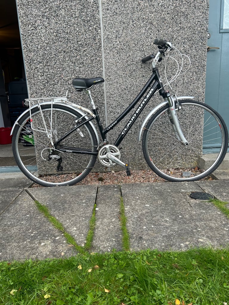 Claude Butler ladies hybrid bike