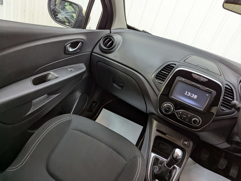 2018 Renault Captur 0.9 Captur Iconic TCe 5dr SUV Petrol Manual