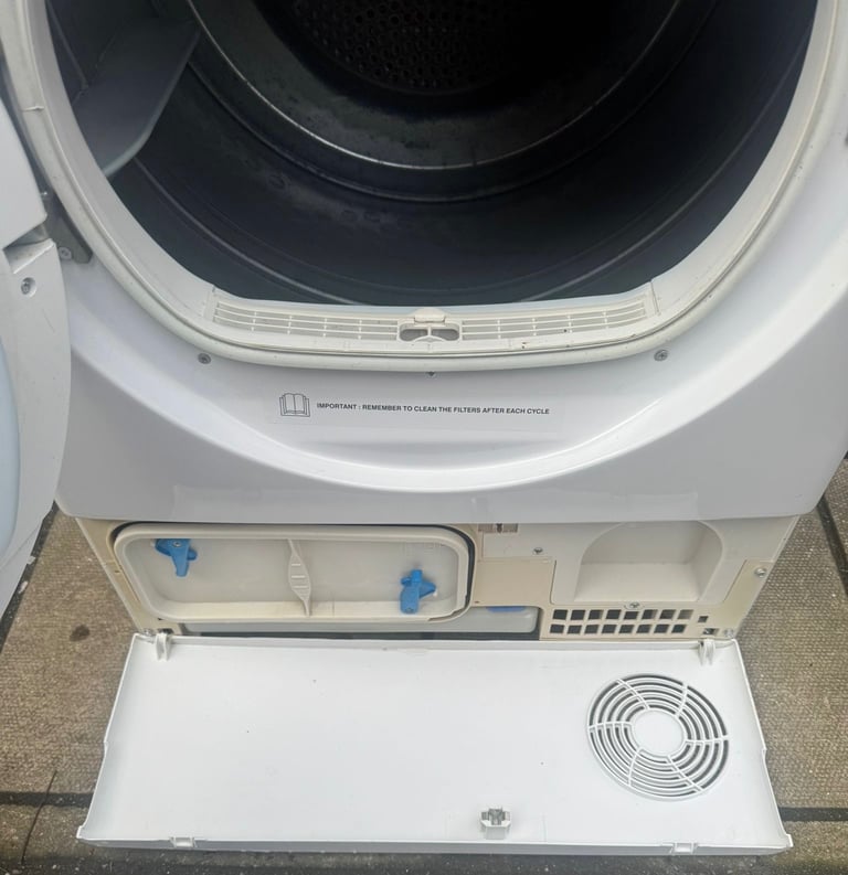 Candy 8KG CONDENSER Dryer For Sale/ FREE DELIVERY