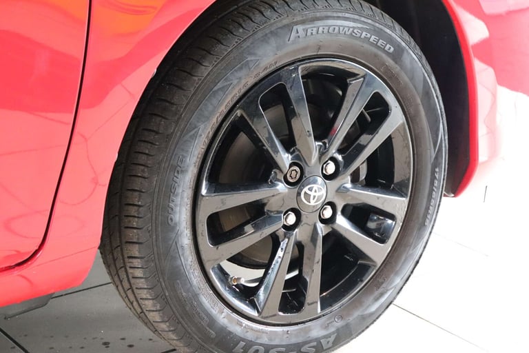 2016 Toyota Yaris 1.3 Yaris Icon VVT-I 5dr Hatchback Petrol Manual