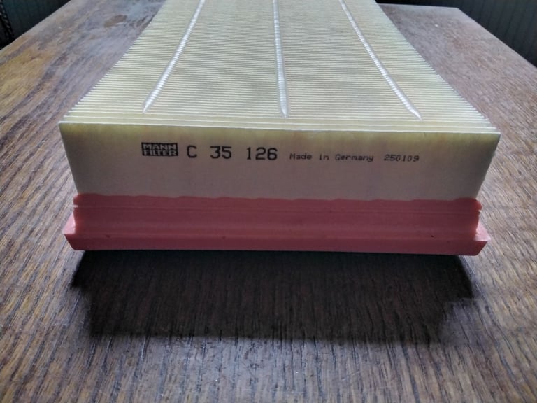 MANN AIR FILTER  for LAND ROVER C 35 126