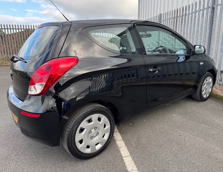 2013 Hyundai i20 1.2 CLASSIC  HATCHBACK Petrol Manual