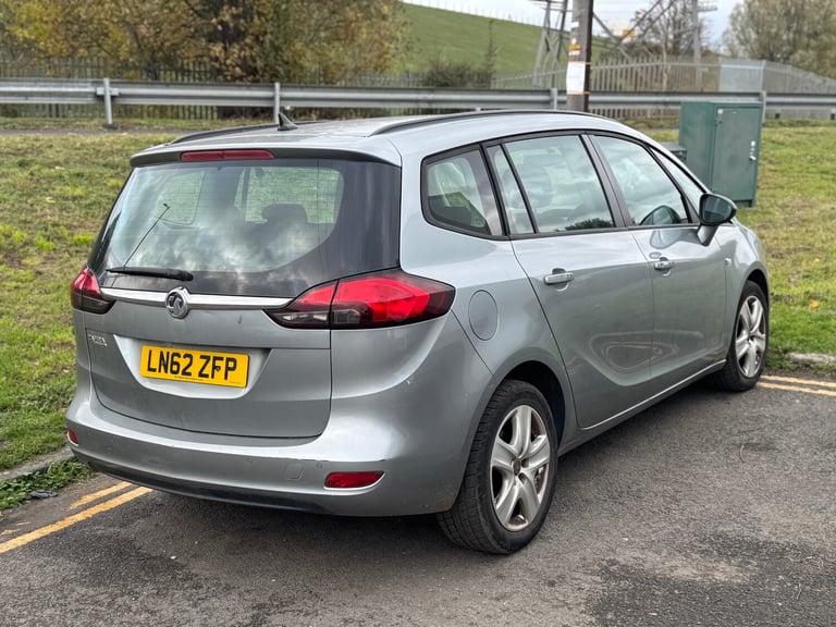 2012 Vauxhall Zafira 1.8i Exclusiv 5dr MPV Petrol Manual