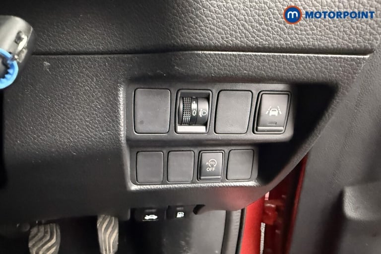 2020 Nissan Qashqai 1.3 DiG-T Acenta Premium 5dr SUV Petrol Manual