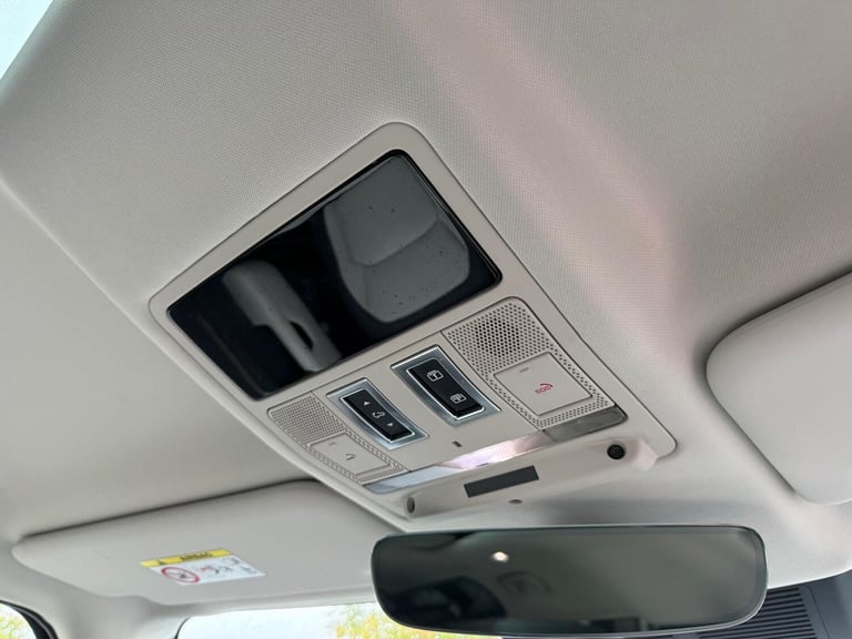 2022 Land Rover Defender 110 2.0 P400e 15.4kWh X-Dynamic HSE SUV 5dr Petrol Plug-in Hybrid Auto 4...