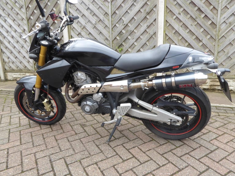 DERBI MULHACEN 659 10 REG LOW MILES CARBON CAN JUST SERVICED 1 YEARS MOT