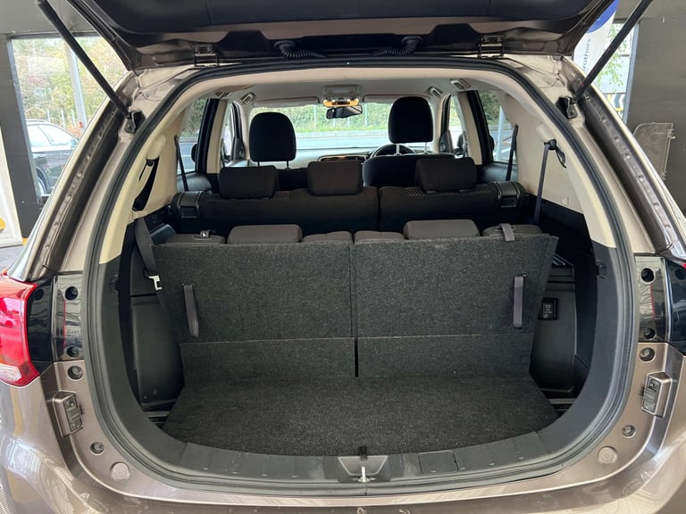 2019 Mitsubishi Outlander 2.0 Design 5dr CVT ESTATE PETROL Automatic