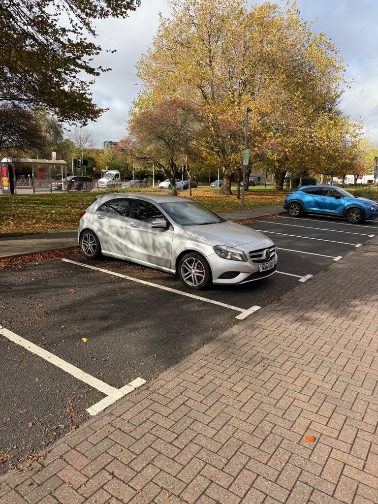 Mercedes-Benz, A CLASS, Hatchback, 2014, Manual, 1461 (cc), 5 doors