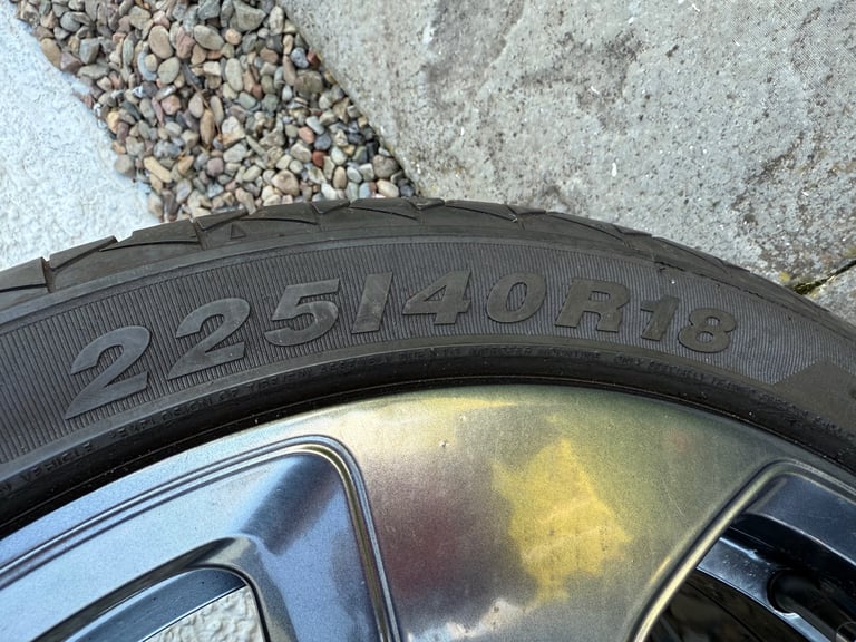 Golf GTI 18inch alloy wheels & Tyres