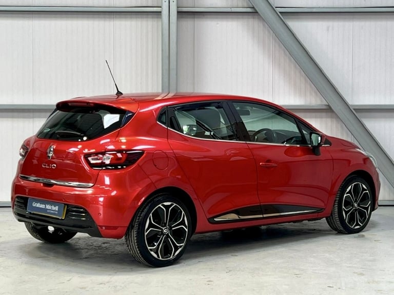 2017 Renault Clio 0.9 TCE 90 Dynamique S Nav 5dr HATCHBACK Petrol Manual
