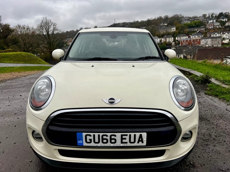 2016/66 MINI COOPER 5DR F55 1.5 HATCH WHITE FSH TURBO F56 5 DOOR £20 CHEAP TAX