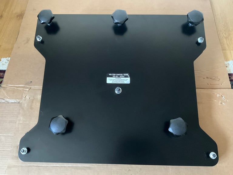 Vulcan ‘Swivel King’ double swivel seat base for campervan Traffic/Vivaro 2014-2019