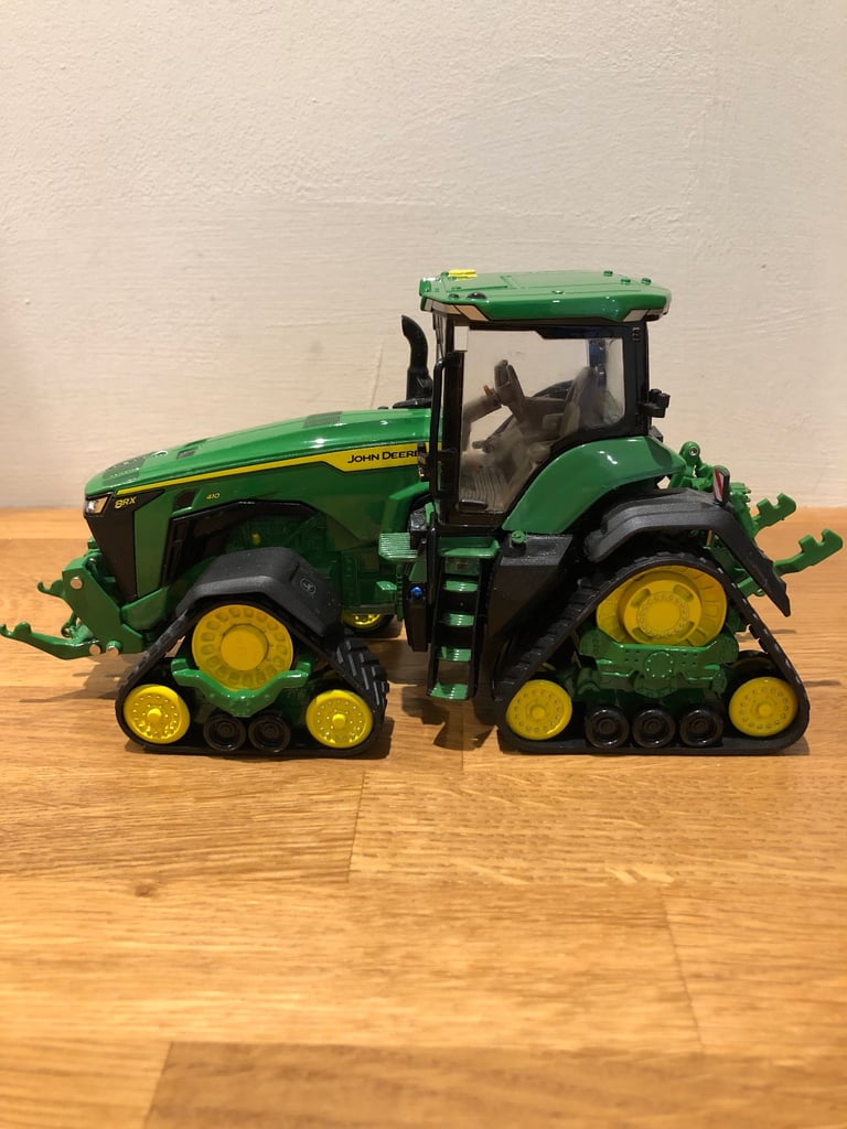 ‘Britain’s’ Prestige Collection John Deere 8RX 410