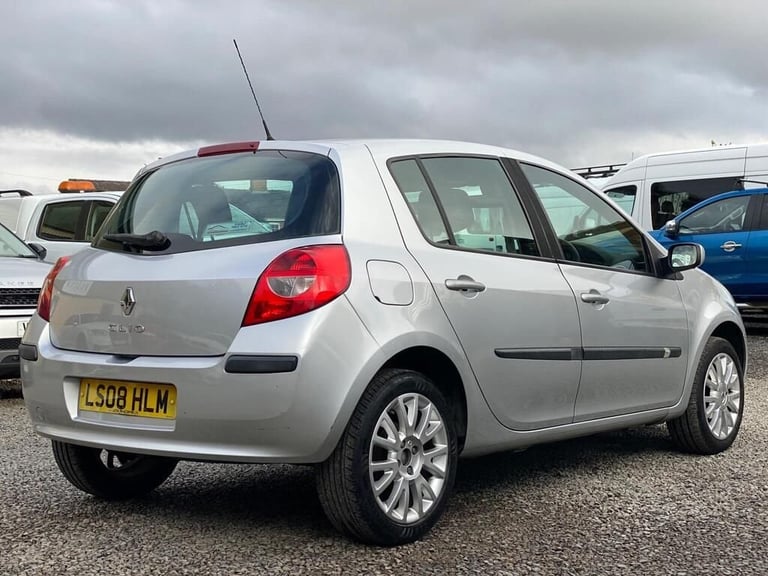 2008 Renault Clio 1.2 TCe 16v Dynamique Hatchback 5dr Petrol Manual (139 g/km, 100 bhp) Hatchback...
