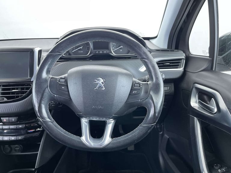 2016 Peugeot 2008 1.2 2008 Allure 5dr SUV Petrol Manual