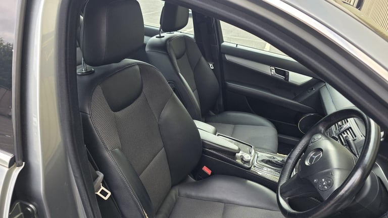 2008 Mercedes-Benz C Class 2.1 C220 CDI Sport Auto Euro 4 4dr SALOON Diesel Automatic