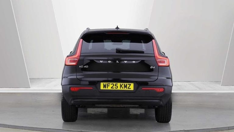 2025 Volvo XC40 Ultra B4 Mild hybrid Petrol Dark Automatic SUV Hybrid Automatic