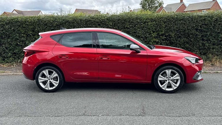 2025 SEAT Leon 1.5 e-Hybrid FR 5dr DSG (DAP) Hatchback Hybrid Automatic