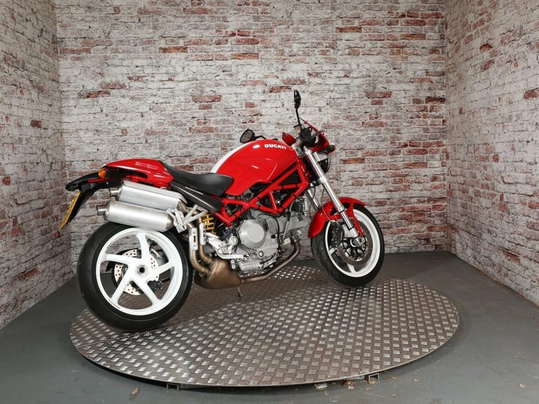 DUCATI MONSTER 1000 S2R 2006 Petrol Manual in Red