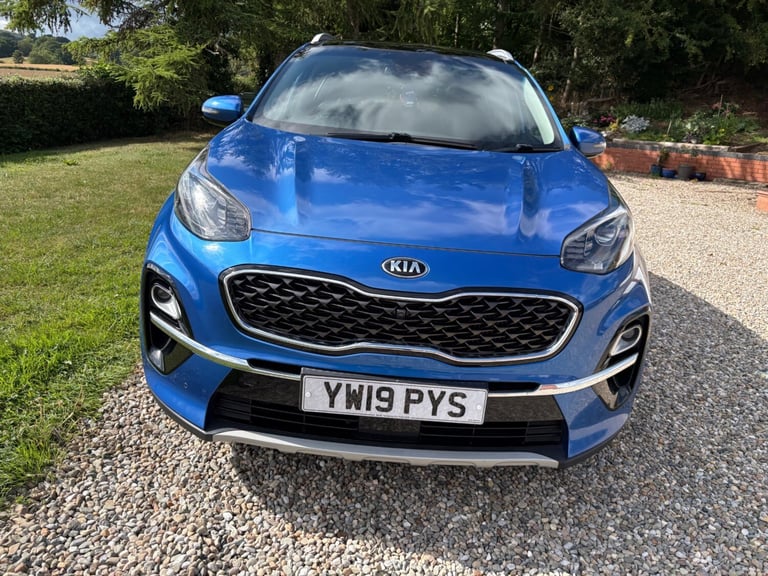 Kia Sportage 2.0 Diesel ISG 4 AWD Auto.Heated leather,reverse camera,pan roof