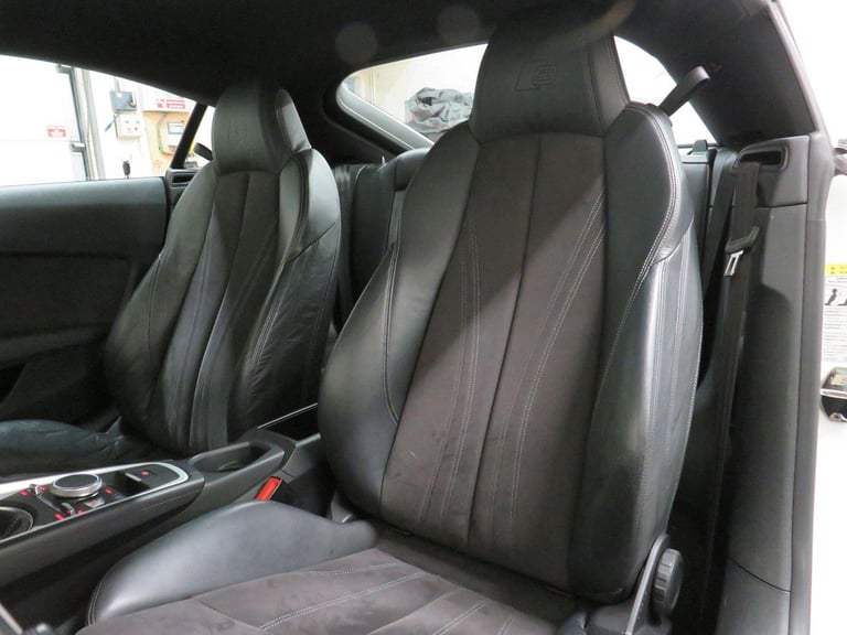 AUDI TT 2.0 TDI ultra S line 2015