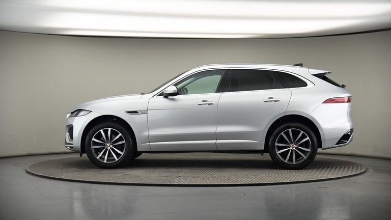 2022 Jaguar F-Pace 2.0 D200 MHEV R-Dynamic SE SUV 5dr Diesel Auto AWD Euro 6 (s/s) (204 ps) SUV D...