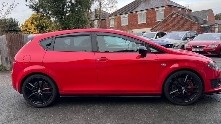 2011 SEAT Leon 2.0 TSI Cupra R Euro 5 5dr Petrol