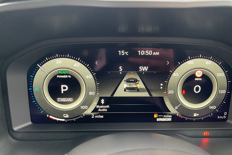 2025 Nissan Qashqai 1.5 E-Power N-Connecta [Glass Roof] 5dr Auto Hatchback Hybrid Automatic