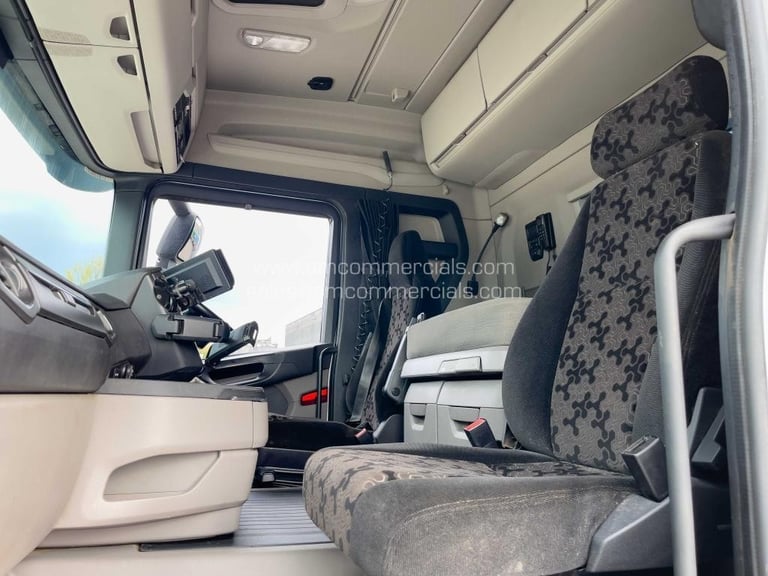 2021 (21) SCANIA R450 XT 32T 8X4 TIPPER