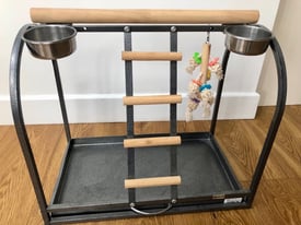 Parrot play stand 