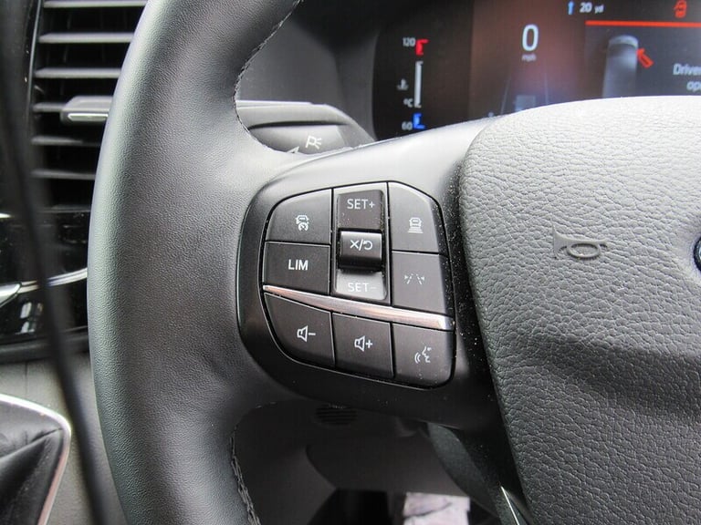 2024 Ford Transit 460 EcoBlue Limited 17 SEATER MINIBUS 165 BHP SAT NAV CAMERA H-SEATS HUGE S Min...