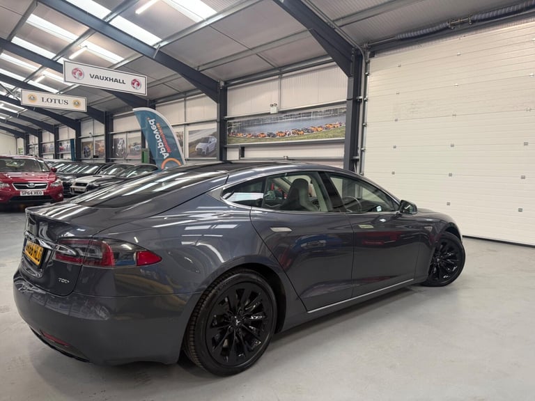 2016 Tesla Model S 75D (Dual Motor) Auto 4WD 5dr HATCHBACK Electric Automatic