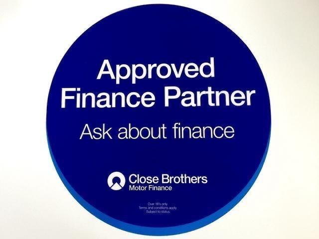 2016 Ford Transit 2.2 TDCi 460 HDT Trend Minibus 5dr Diesel Manual L4 H3 (17 Seats) (196 g/km NA ...