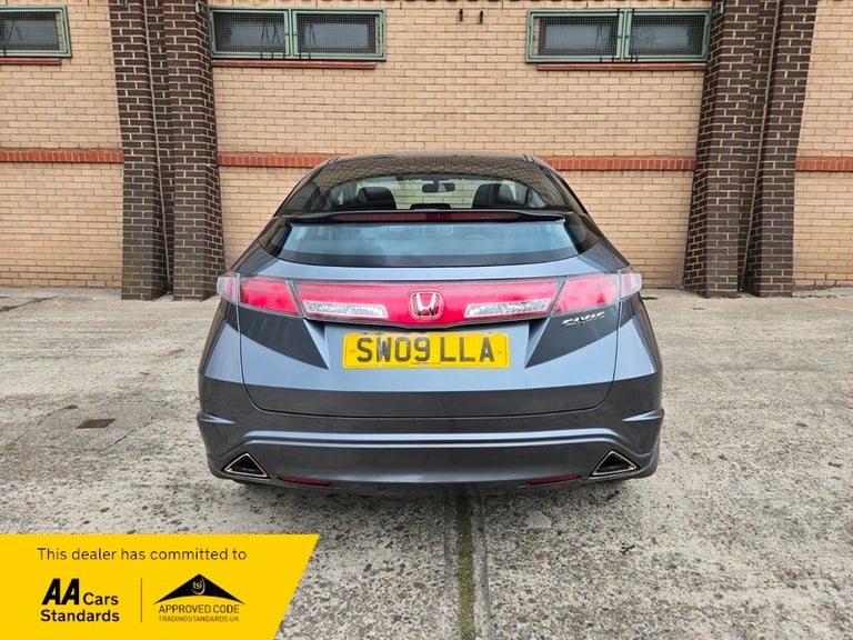 Honda Civic 1.8 I-VTEC SE