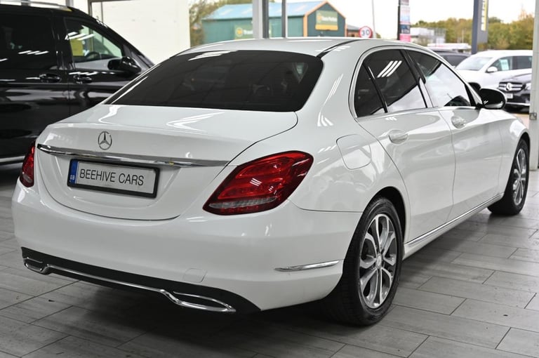 2014 64 MERCEDES-BENZ C-CLASS 2.1 C220 BLUETEC SPORT SALOON 4DR DIESEL G-TRONIC+