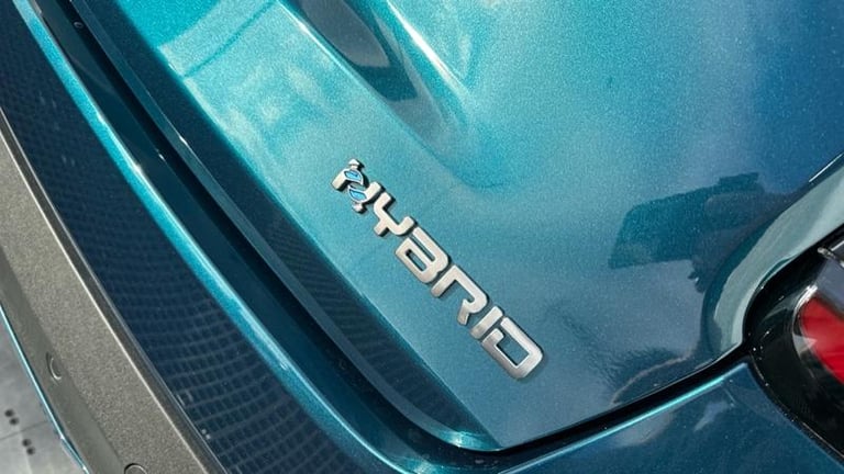 2025 Fiat 600 1.2 MHEV SUV 5dr Petrol Hybrid e-DCT Euro 6 (s/s) (100 ps) Automatic Hatchback Hybr...